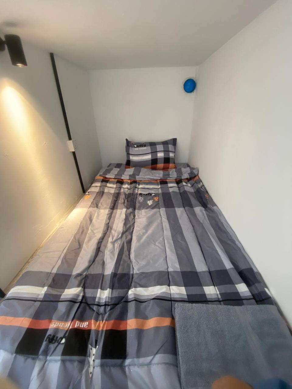 Apartamento The Moonvine On 360 Phnom Penh Exterior foto